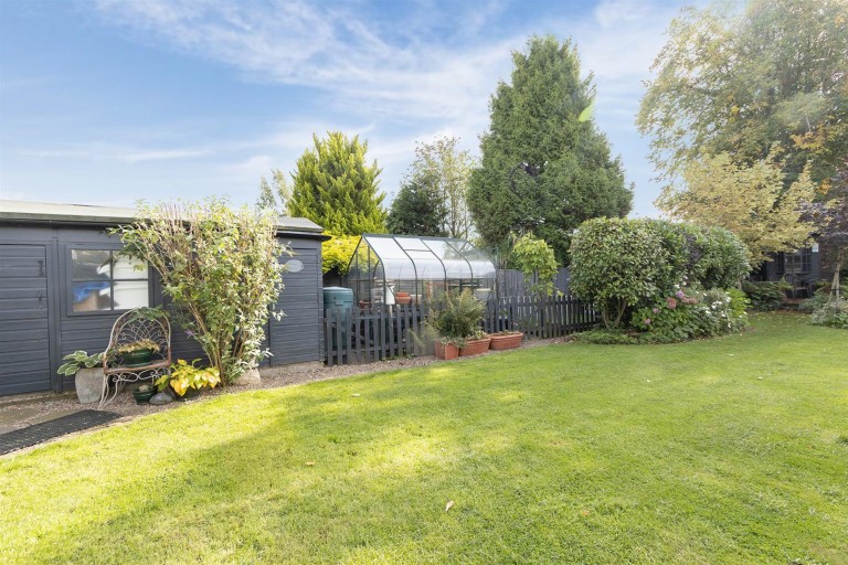 Images for Lutterworth Road, Burbage, Hinckley, LE10