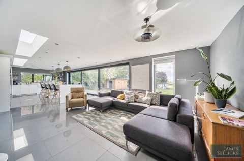 Click the photo for more details of Ingarsby Lane, Houghton on the Hill, Leicestershire