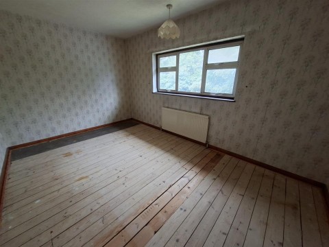 Click the photo for more details of Waveney Way, Northampton, NN5