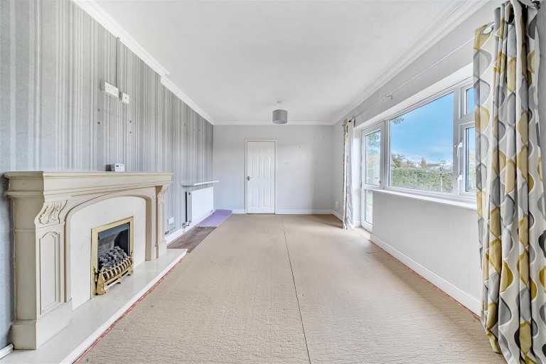 Images for 1 Lime Grove, Newton Regis, Tamworth, B79