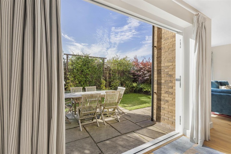 Images for Long Row Close, Saffron Walden