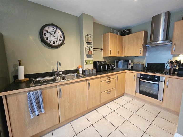 Images for Gabriel Crescent, Lincoln