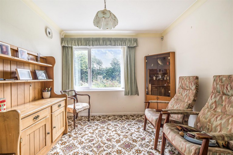 Images for Hilary Close, Axminster