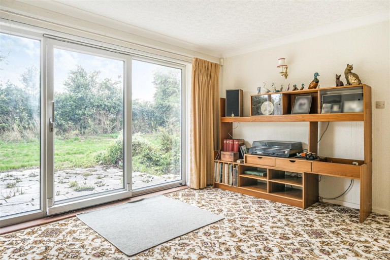 Images for Hilary Close, Axminster