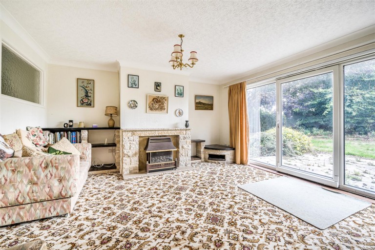 Images for Hilary Close, Axminster