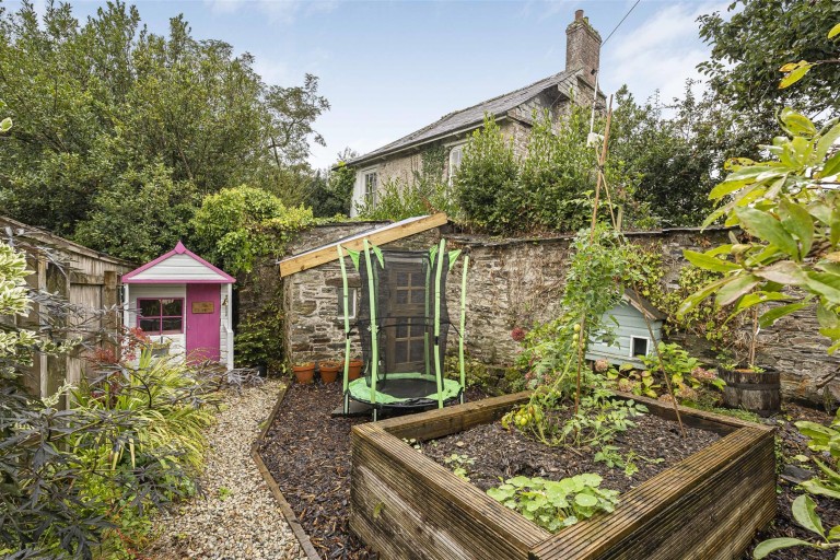 Images for Roydon Road, Launceston