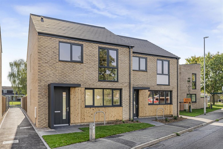 Click the photo for more details of Northfield Avenue, Cambridge