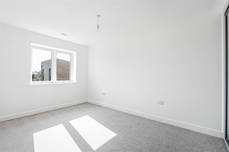Images for Northfield Avenue, Cambridge