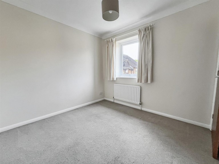 Images for Chapel Gardens, Blandford Forum