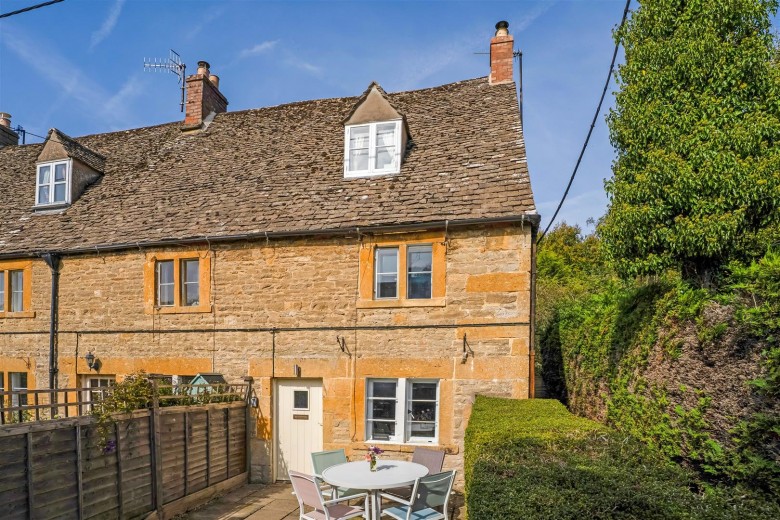Click the photo for more details of Naunton, Gloucestershire