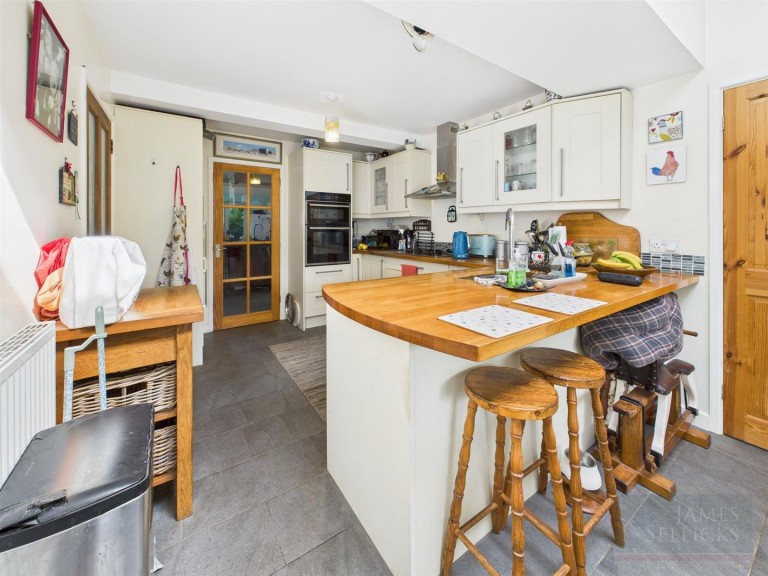 Images for Welland Avenue, Gartree, Market Harborough