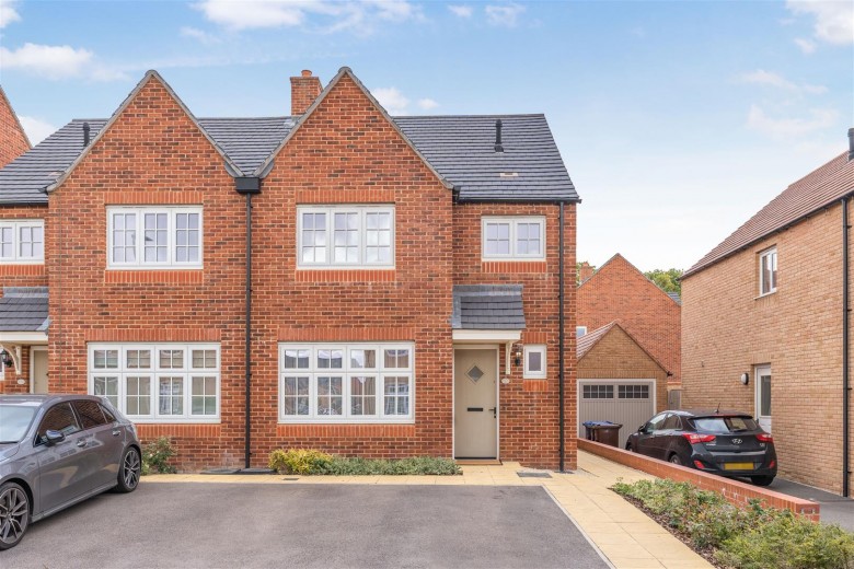 Click the photo for more details of Bidwell Road, Banbury