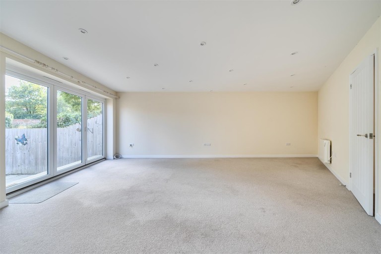 Images for Richards Close, Wellington