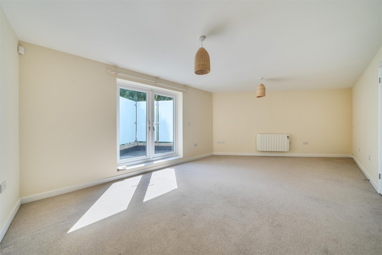 Images for Richards Close, Wellington