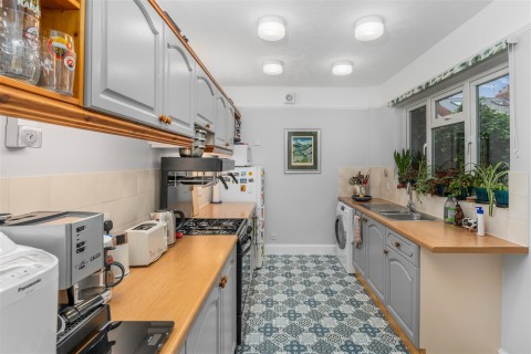 Click the photo for more details of Merton Street, Banbury