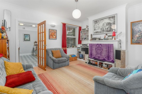 Click the photo for more details of Merton Street, Banbury