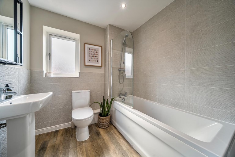 Images for Poplar Close, Overseal, DE12