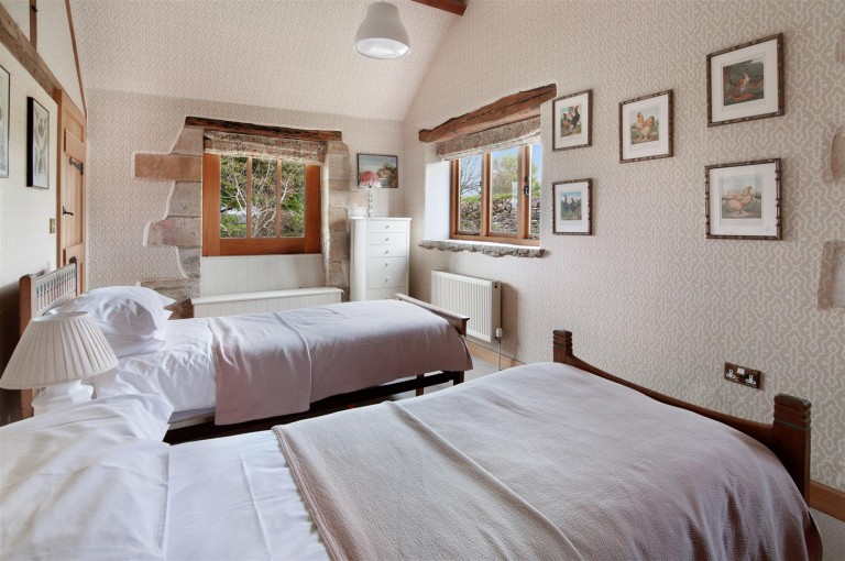 Images for Naunton, Gloucestershire