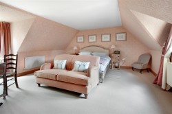 Images for Naunton, Gloucestershire