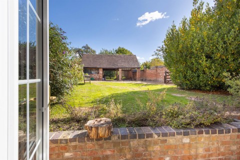 Click the photo for more details of Broad Street, Brinklow, Rugby, CV23