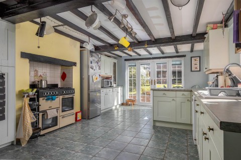 Click the photo for more details of Broad Street, Brinklow, Rugby, CV23