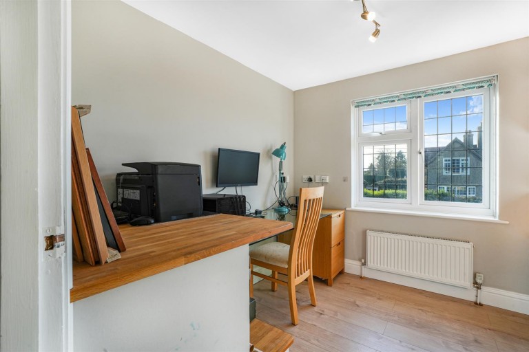 Images for Bugbrooke Road, Gayton, NN7