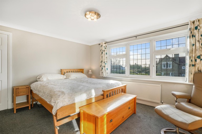 Images for Bugbrooke Road, Gayton, NN7