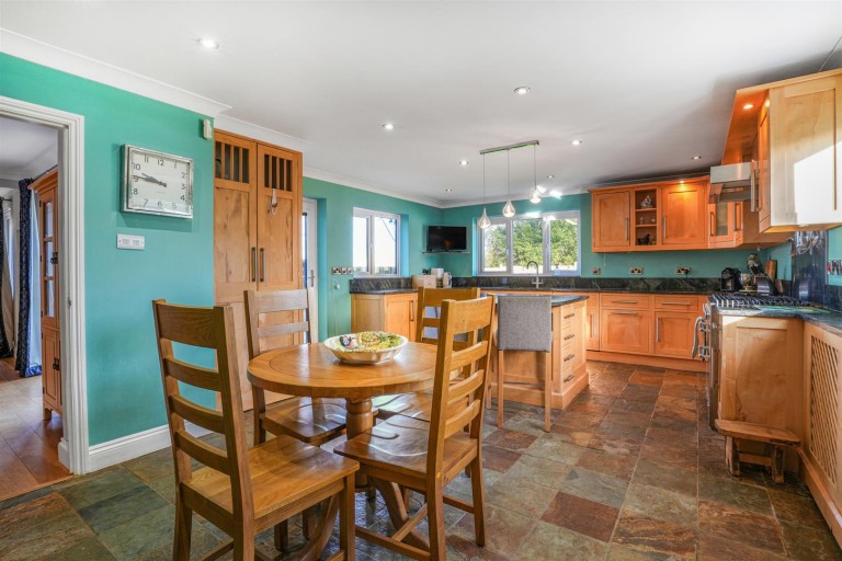 Images for Bugbrooke Road, Gayton, NN7
