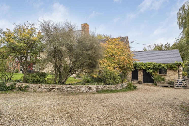 Images for High Street South, Tiffield, NN12