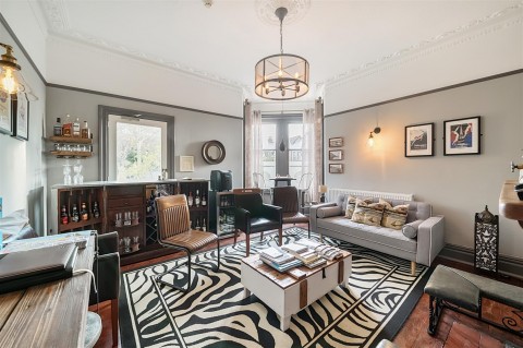 Click the photo for more details of Oaklands Guest House, Glendinning Avenue, Weymouth