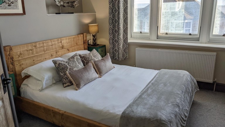 Images for Oaklands Guest House, Glendinning Avenue, Weymouth