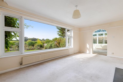 Click the photo for more details of West Charleton, Kingsbridge