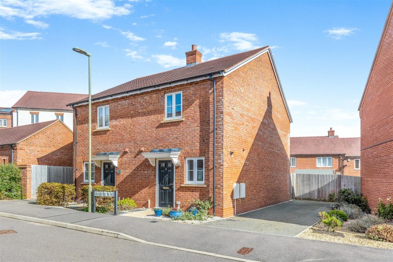 Click the photo for more details of Bourton Road, Banbury
