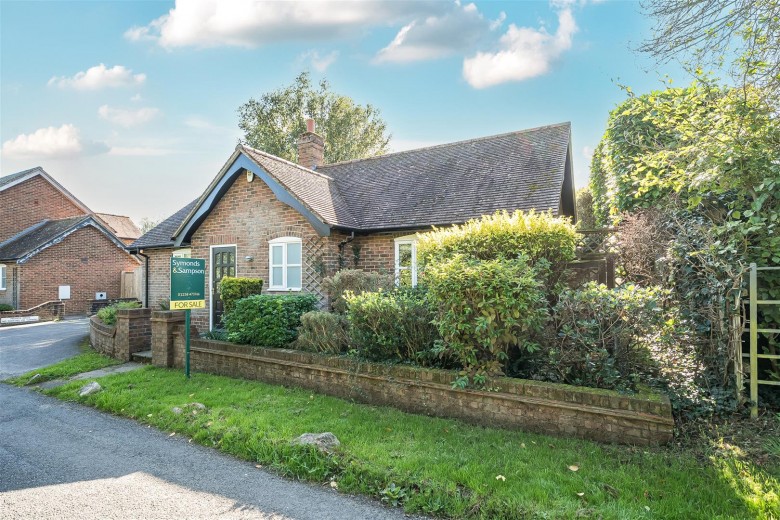 Click the photo for more details of The Street, Sutton Waldron, Blandford Forum