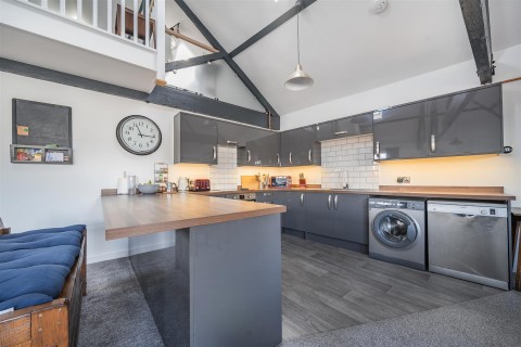 Click the photo for more details of Barton Road, Exeter
