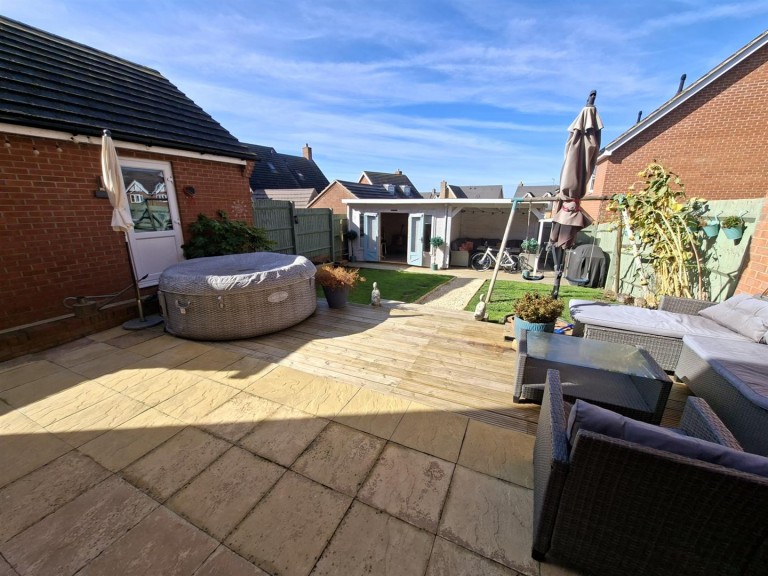 Images for Badeslade, Boughton, Northampton, NN2