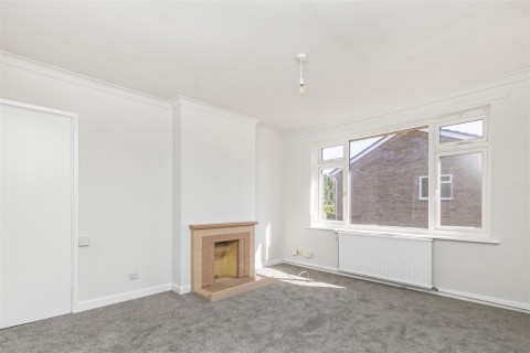 Click the photo for more details of Little Larchmount, Saffron Walden