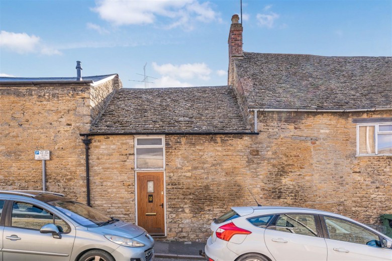 Click the photo for more details of Market Place, Chipping Norton
