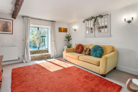 Click the photo for more details of Market Place, Chipping Norton