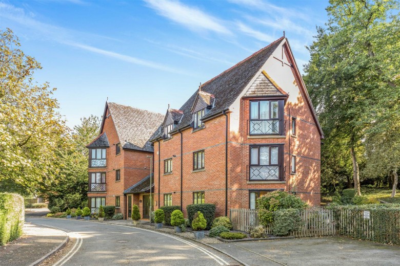 Click the photo for more details of Hornbeam Close, Banbury