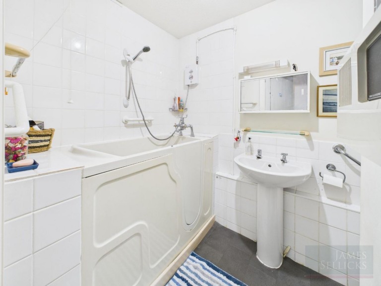 Images for Stoneycroft, Stoneygate Road, Stoneygate, Leicester