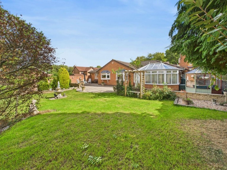 Images for Pulford Drive, Thurnby, Leicestershire