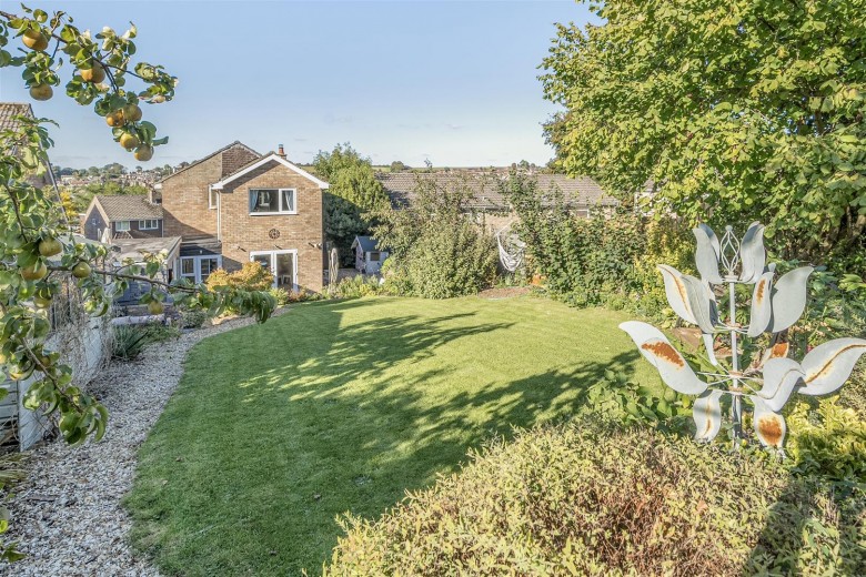 Click the photo for more details of Herne Rise, Ilminster
