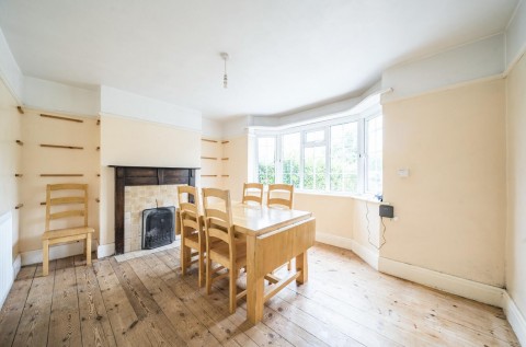 Click the photo for more details of Rugby Road, Brandon, Coventry