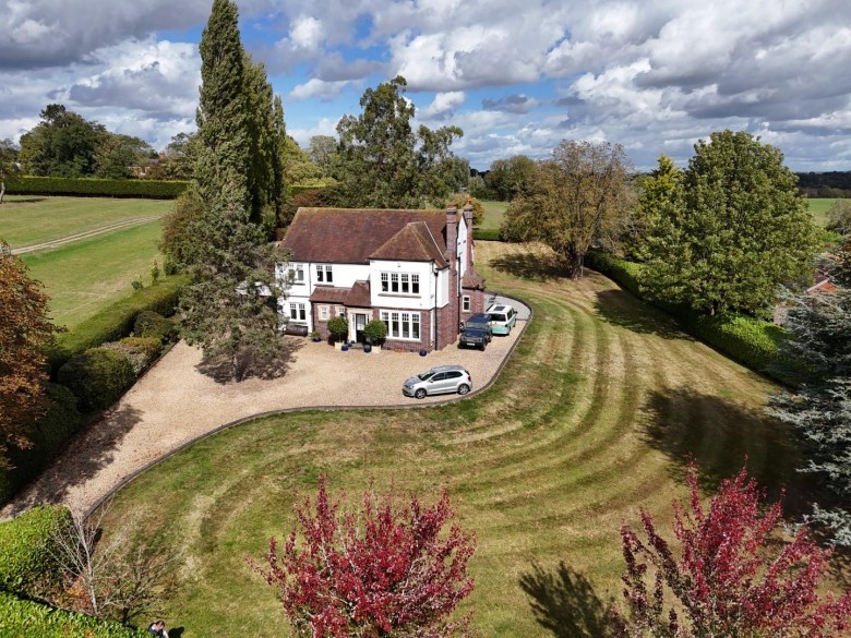 Click the photo for more details of London Road, Great Glen, Leicestershire