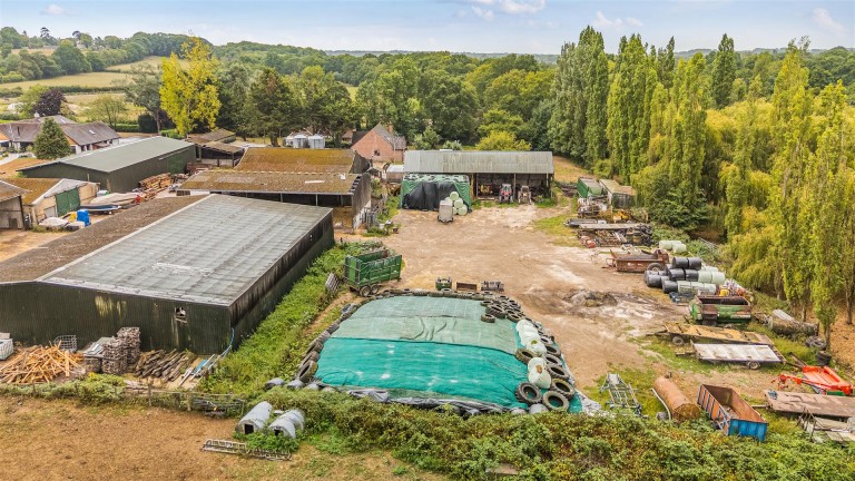 Images for Long Acres Farm, Wangfield Lane, Curdridge, Southampton
