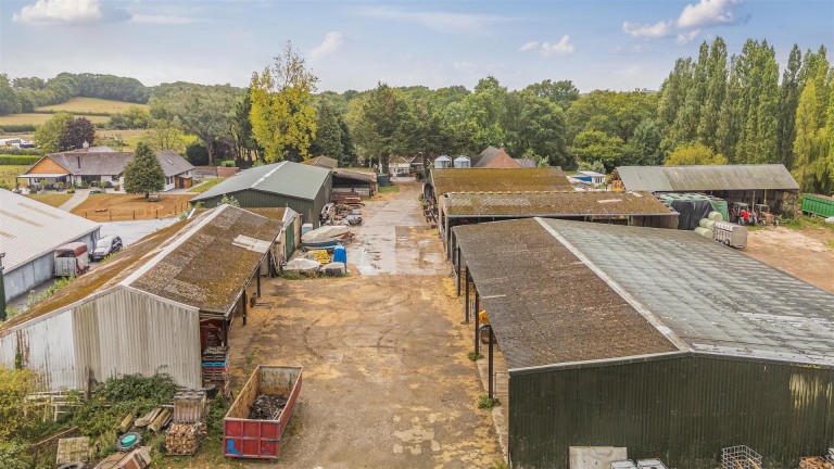 Images for Long Acres Farm, Wangfield Lane, Curdridge, Southampton