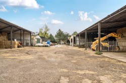 Images for Long Acres Farm, Wangfield Lane, Curdridge, Southampton