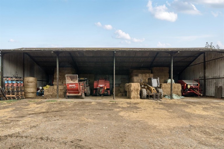Images for Long Acres Farm, Wangfield Lane, Curdridge, Southampton