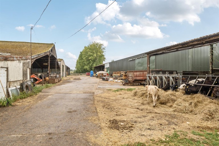 Images for Long Acres Farm, Wangfield Lane, Curdridge, Southampton